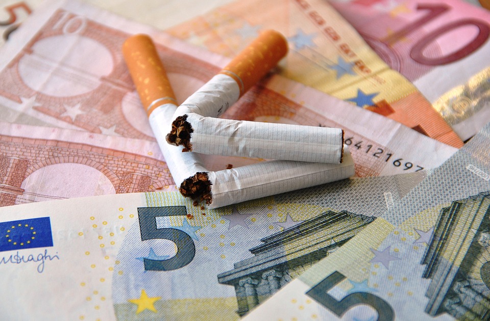 Cigarrillos electrónicos: Mercado no está regulado ni paga ISC en