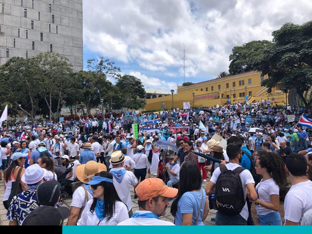 riesgos de la democracia