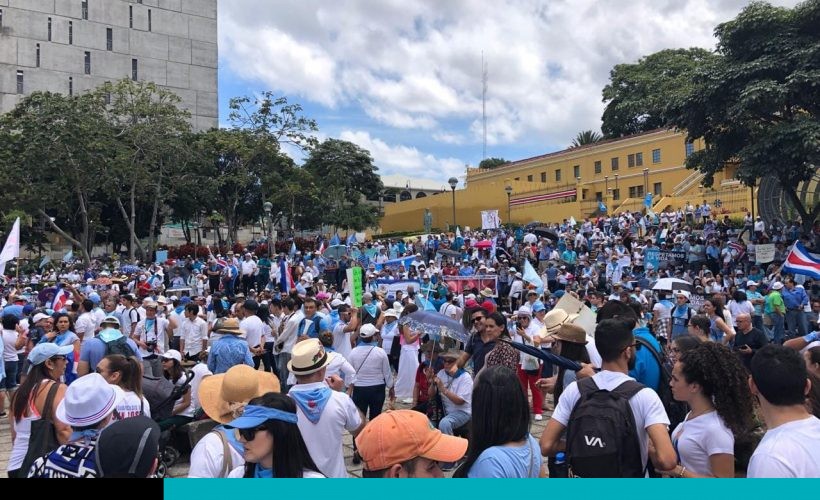 riesgos de la democracia