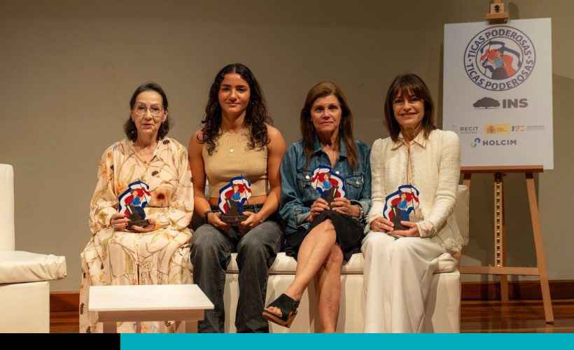 Ganadoras Premios Ticas Poderosas 2025
