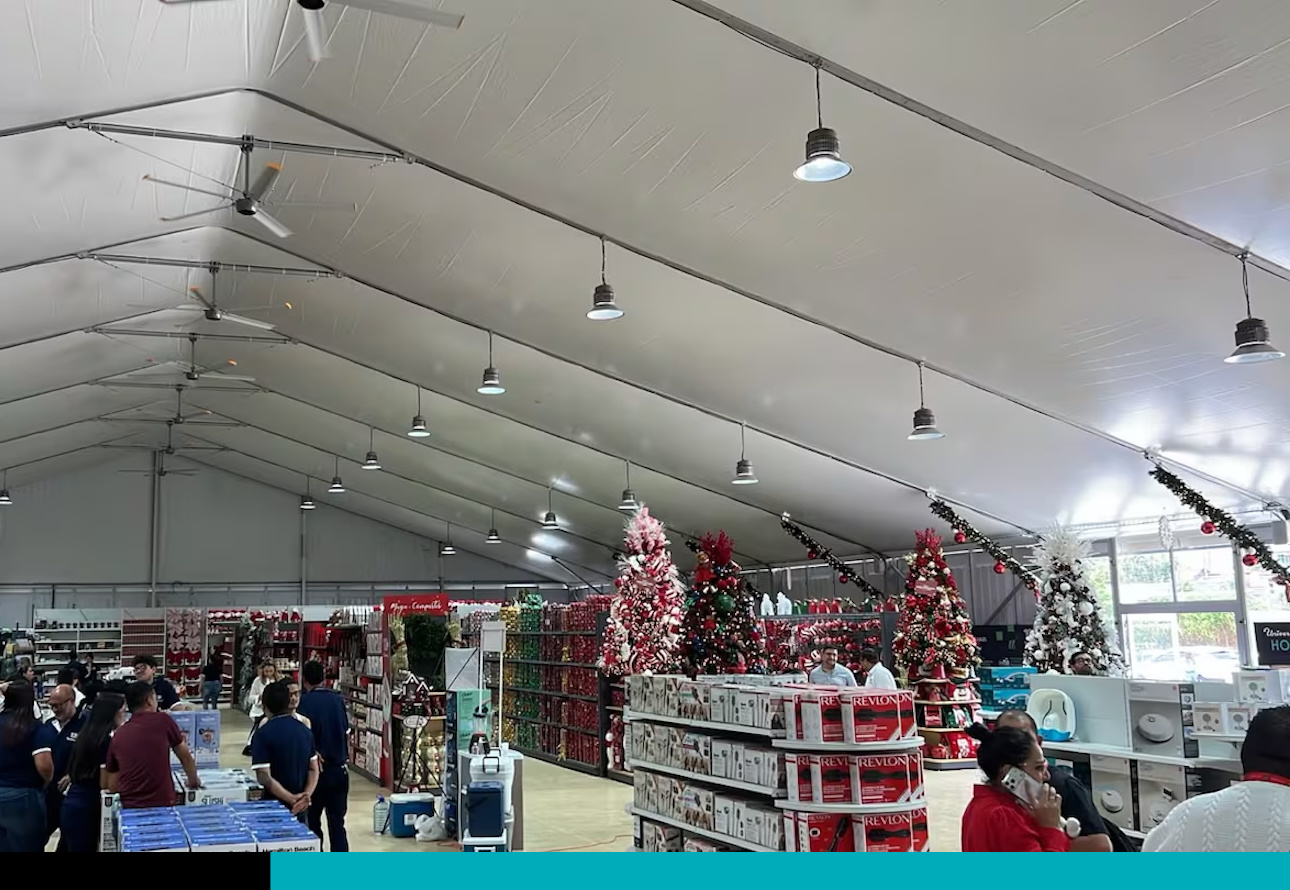 tiendas universal