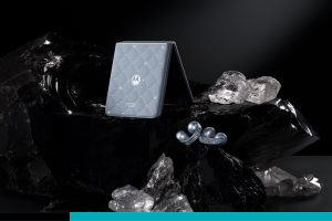 SWAROVSKI