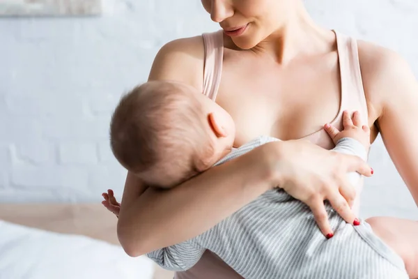 Solo un 27,5% de niños reciben lactancia materna exclusiva en Costa Rica