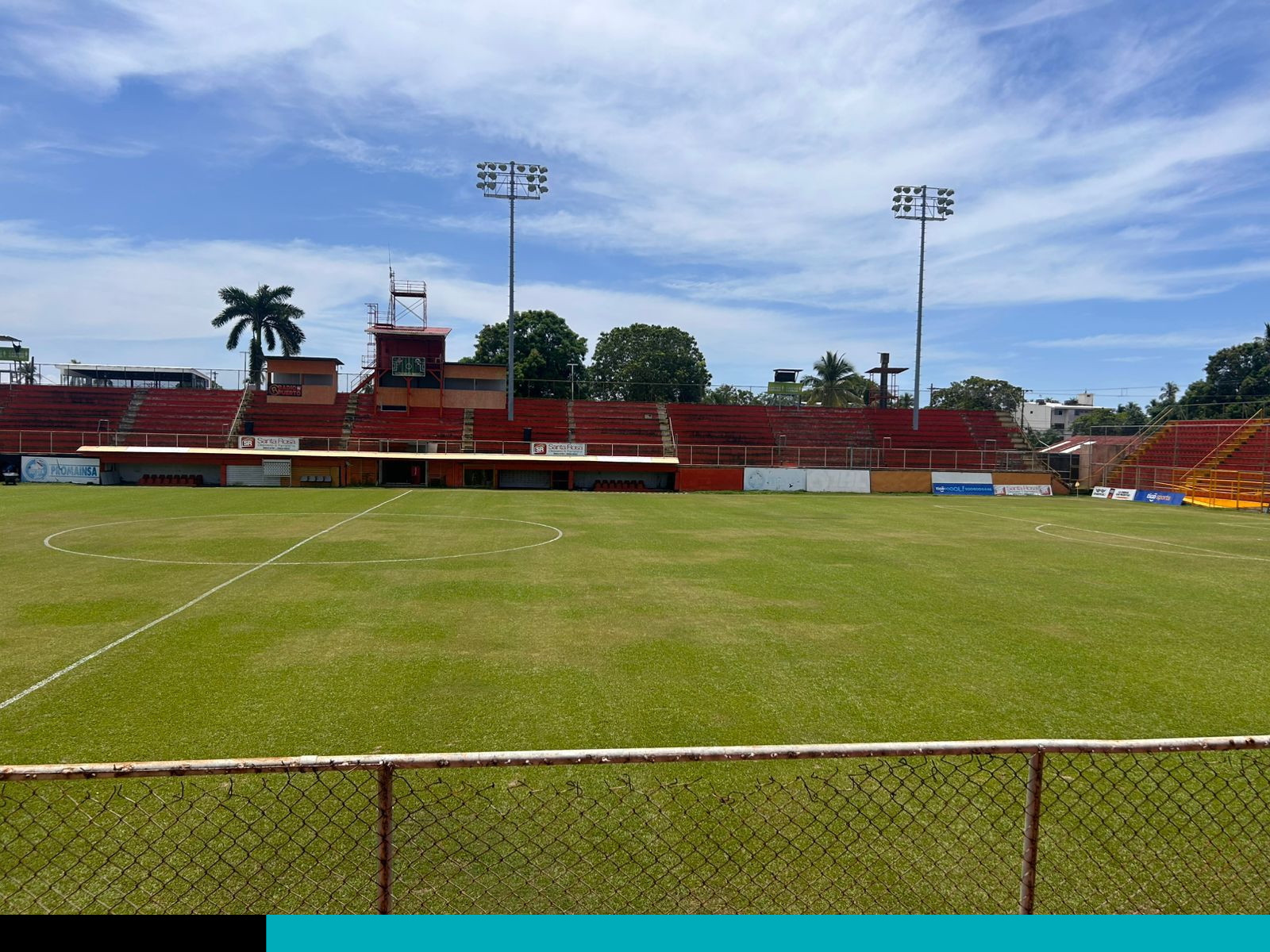 estadio lito perez