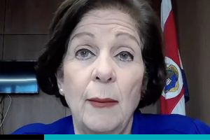 Pilar cisneros