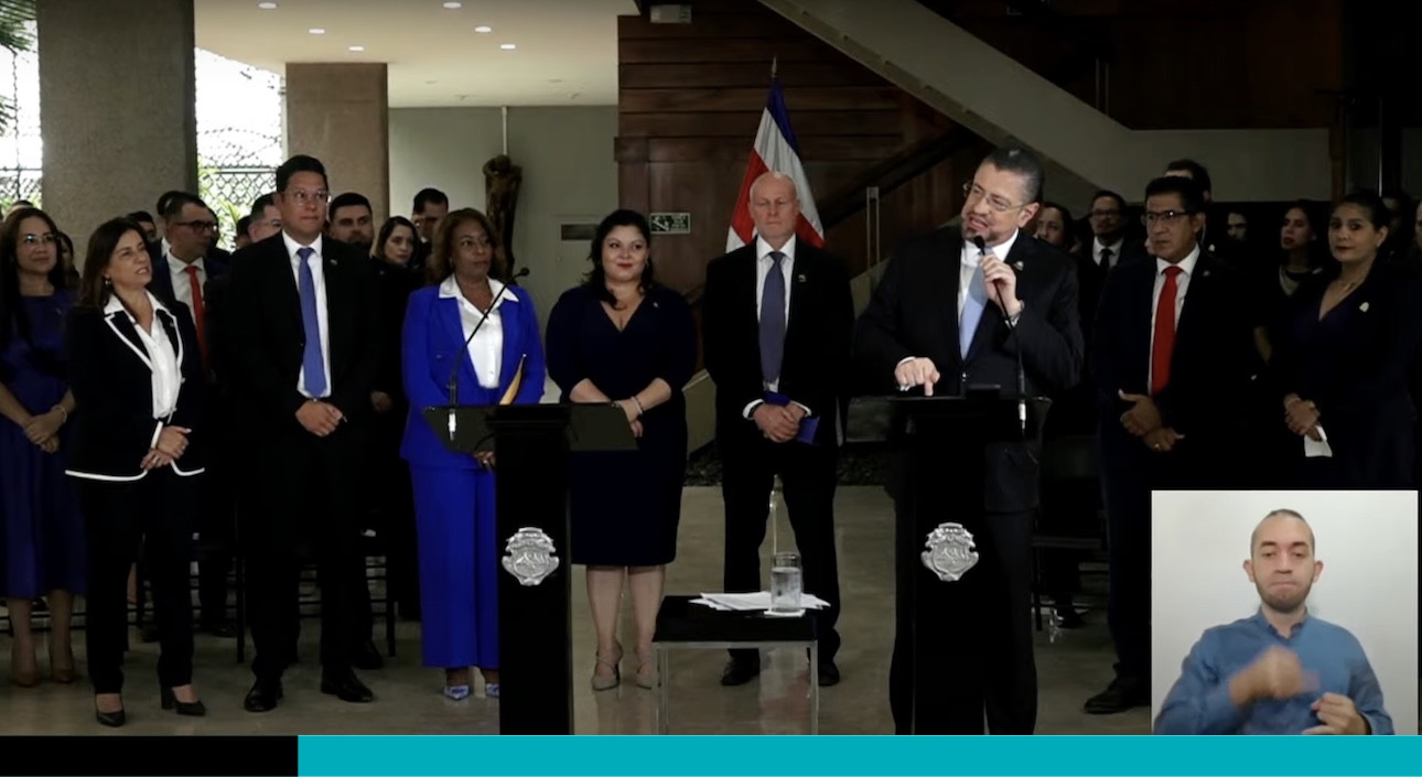 renunciaron 7